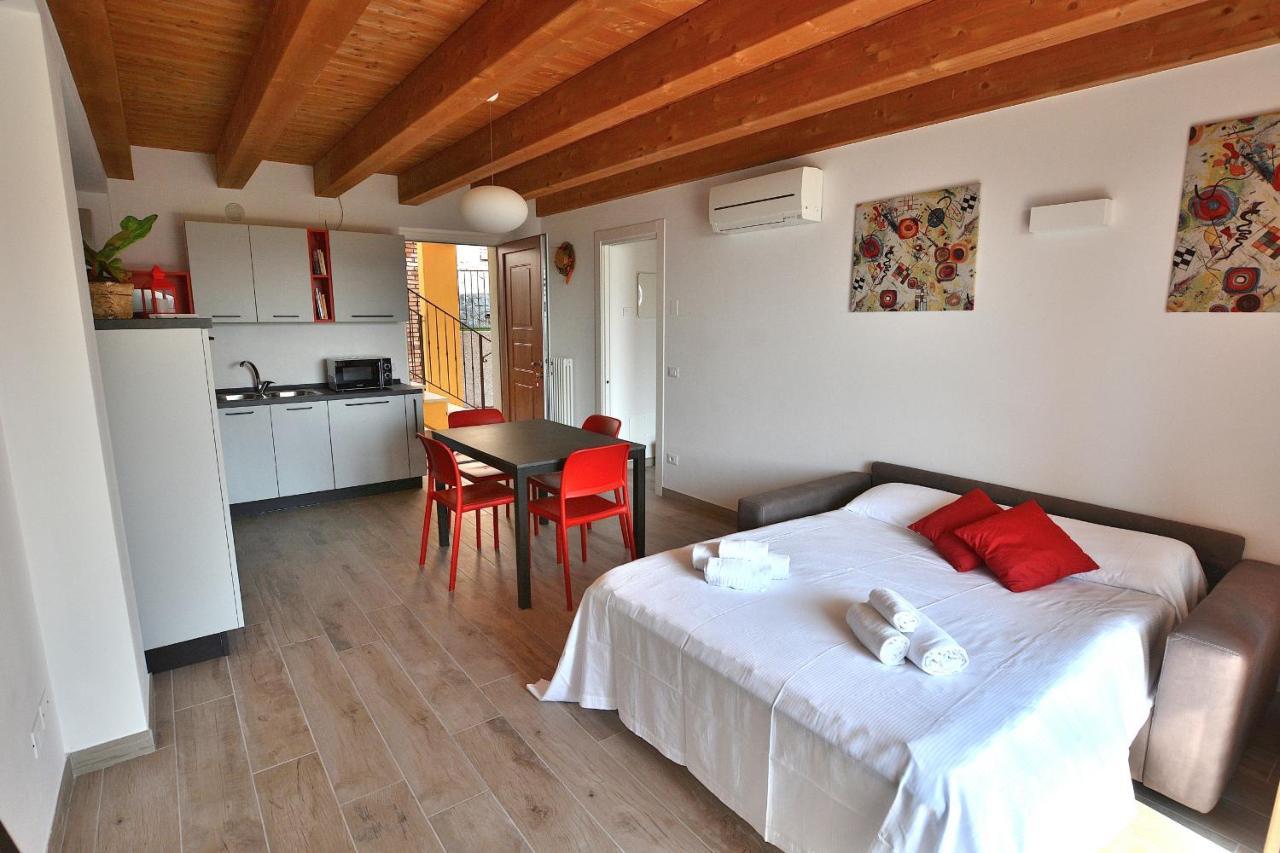 Red Apartment In Marciaga Di Costermano sul Garda Exterior foto