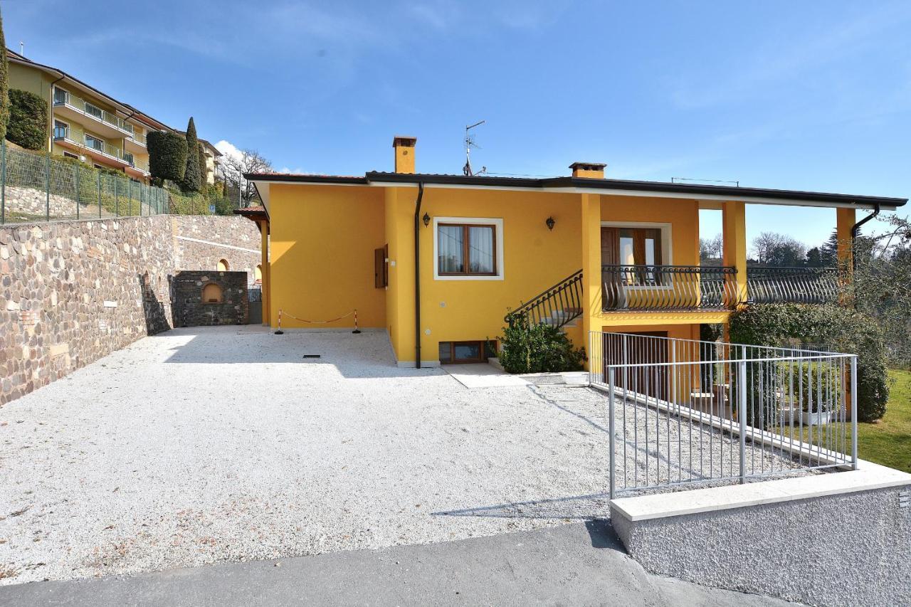 Red Apartment In Marciaga Di Costermano sul Garda Exterior foto